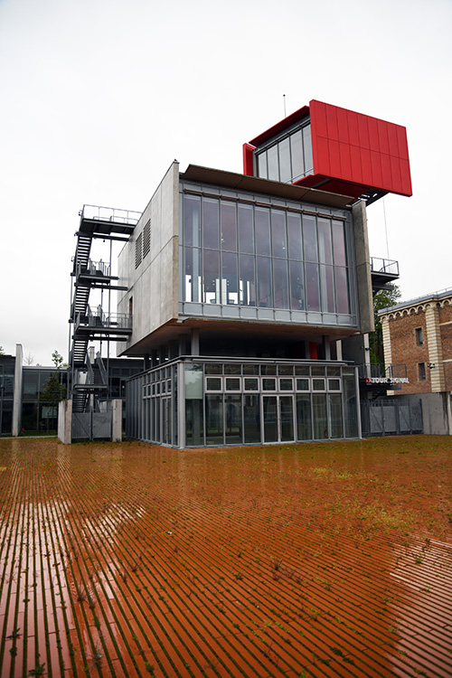 Pôle universitaire de la Citadelle, Tour Signal, Renzo Piano